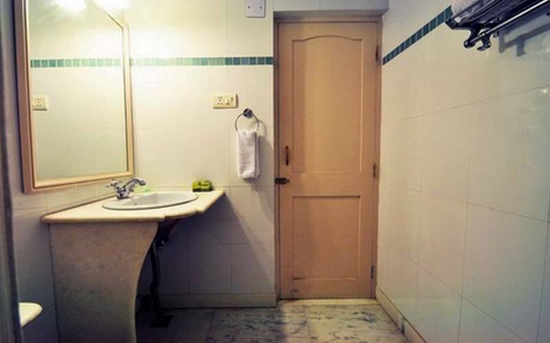 Hotel Ramsaroj Palace, Sagar 2